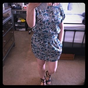 BCBG FLORAL DRESS